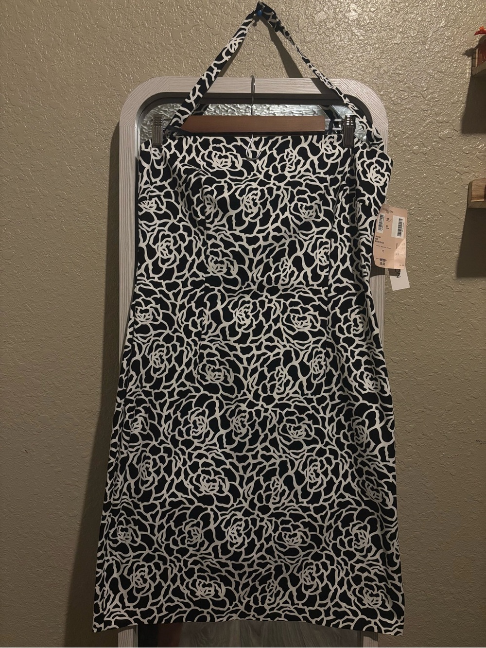 Nordstrom Black and White Floral Pencil Skirt